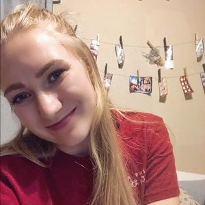 Meet your Posher, Kelsey